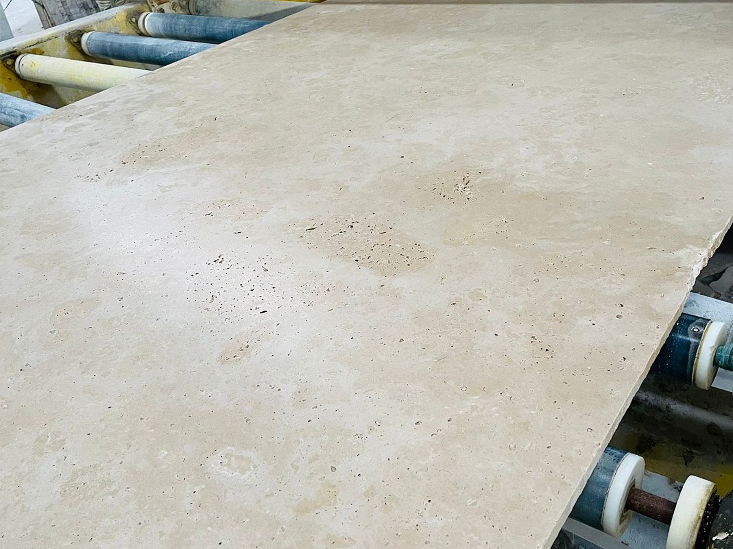 Light Travertine